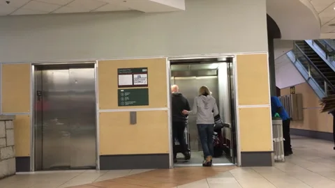 IMS 001448 Video stock 256423066