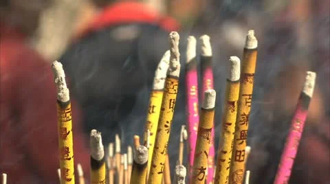 INCENSE BURNING Stock-Footage 10587055