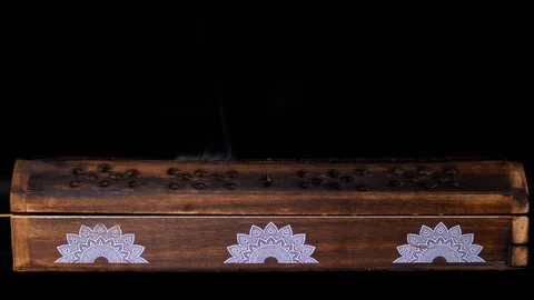 Incense Video stock 100032617