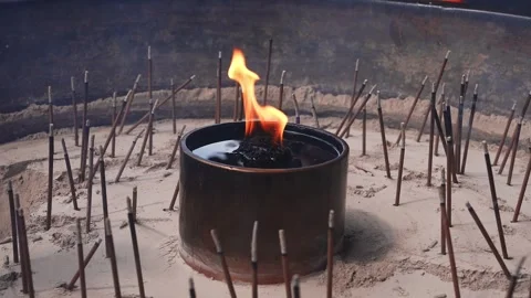 Incense lighting ritual at temple brazier in Nara, Japan Stock Footage 320877076