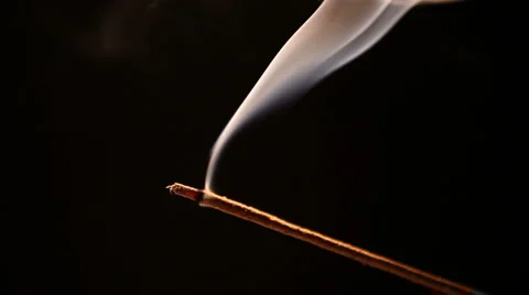 Incense stick smoking b.background Vidéo 999510