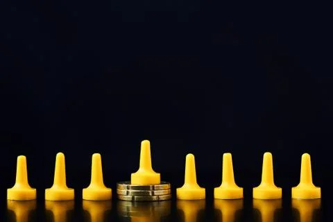 Income differences between rich and poor concept. Board game figure on pile o Foto stock