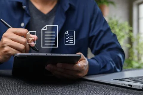 Increasing Use of Digital Documents for Efficient Work Processes Stockfoto's