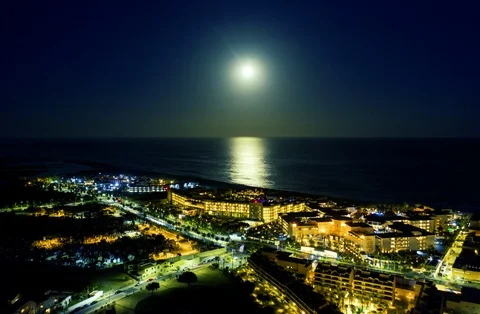 Incredible Moonlight Reflection Ocean Beach Resort, Los Cabos, Mexico. Stock Footage 108949118