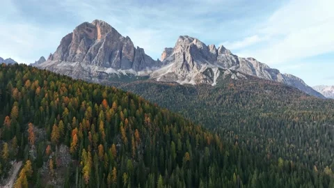 Incredible mountain range on a sunny winter day. Stock Footage 227570193