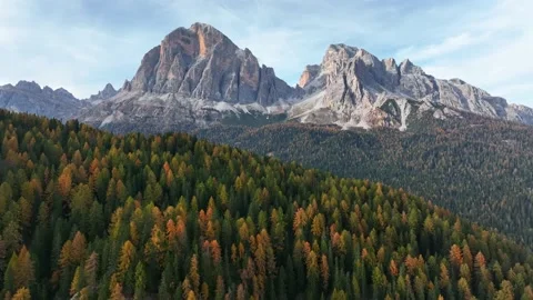Incredible mountain range on a sunny winter day. Stock Footage 227570304