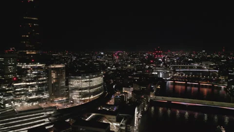 Incredible night views over the river Stock Footage 280806045