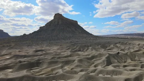Incredibly unique empty desert landscape Stock Footage 153872150