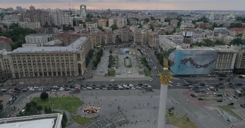 Independence Square. Aerial view of the monument of independence. Center. 스톡 동영상 77929216