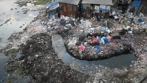 INDIA-GARBAGE-CLIMATE CHANGE-MITHI RIVER Video stock 131309725
