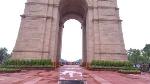 India Gate and Amar Jawan Jyoti Eternal Flame Vídeos de archivo 320383129