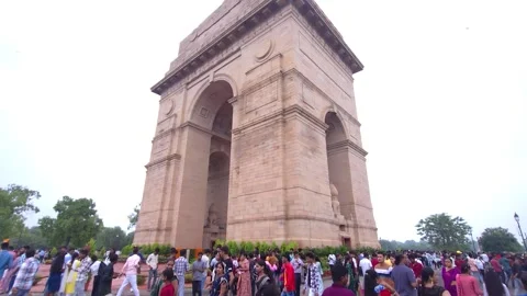 India Gate and Amar Jawan Jyoti Eternal Flame Vídeos de archivo 320383519