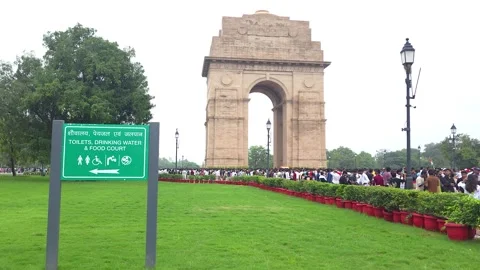 India Gate and Amar Jawan Jyoti Eternal Flame Vídeos de archivo 320386840