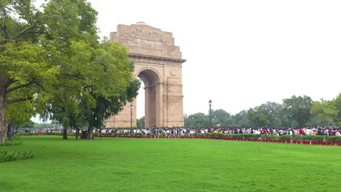 India Gate and Amar Jawan Jyoti Eternal Flame Vídeos de archivo 320386873