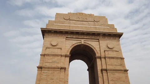 India gate, a war memorial from the First World War Stock Footage 112918287