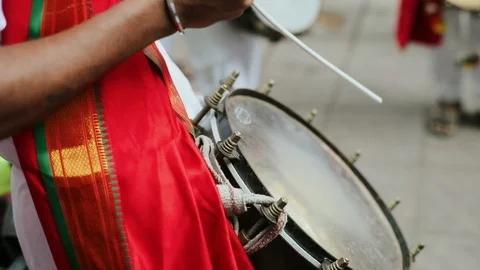 India. Guy Plays The Drum. Stock-Footage 107185698