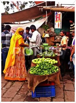India marketplace Fresh Vegetables Stock Photos