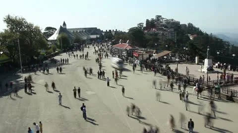 India Traffic city plaza Stock Footage