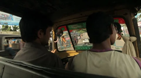 India In the Tri-Car MS Vidéo 8554376