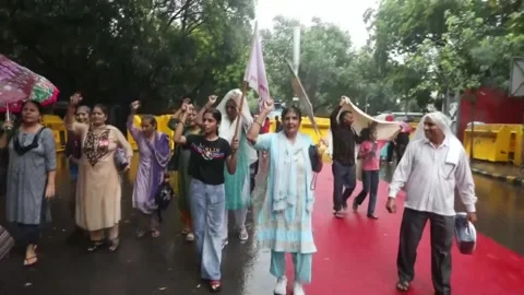 Indian activists rally for implementation of Women's Reservation Act, INDIA, IN  Stock Footage 341669402