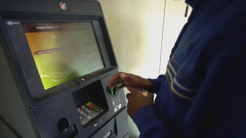 Indian ATM queue Video stock 115084448