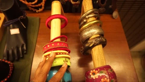 Indian bracelets review Stock-Footage 262825033