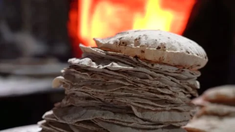 Indian Bread, Flate Bread - Chapati or Roti - Indian Food 스톡 동영상 151555478