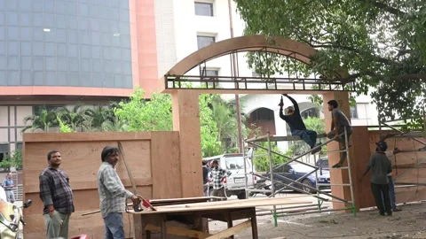 Indian Carpenter at work Vídeo Stock 347978810