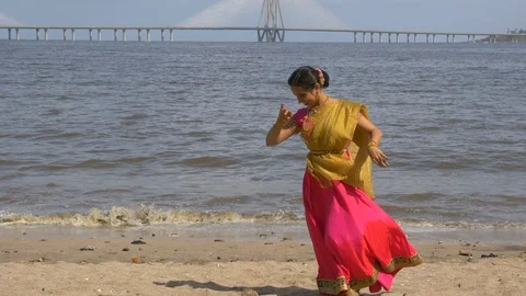 Indian classical dance Kathak in slow motion. Stock Footage 95100254