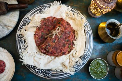 Indian flat bread Methi Paratha stuffed with fenugreek leaves and spices. Stock-Fotos