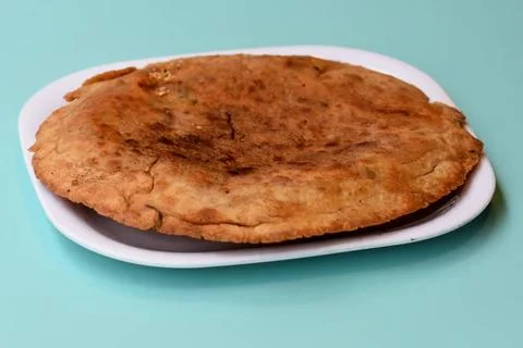 Indian flatbread - Aloo Kulcha with Choley or Stuffed Potato Bread or Stuf... Foto stock