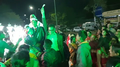 Indian Hindu wedding procession 库存影片 87101802