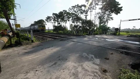 Indian Local Train Departing Platform in Kolkata, West Bengal Stock Footage 311526804