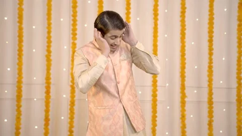 Indian man scared of firecracker Stock Footage 249398220