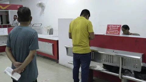 Indian post office scene. 스톡 동영상 136424766