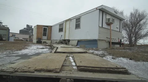 Indian reservation trailer low angle Stock-Footage 40332432