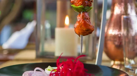 Indian restaurant - table preparation 스톡 동영상 68978627