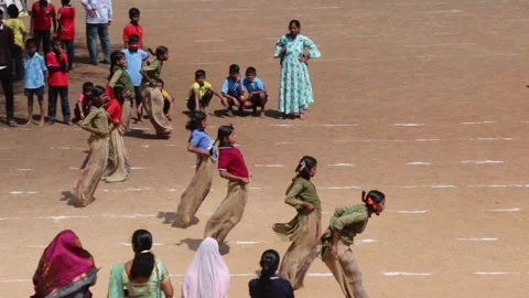 Indian School Children Playing Sack Race During Outdoor Sports Day Event Vidéo 330677463