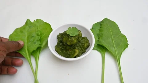 Indian Spinach and Potato Curry. Stock Footage 310092333