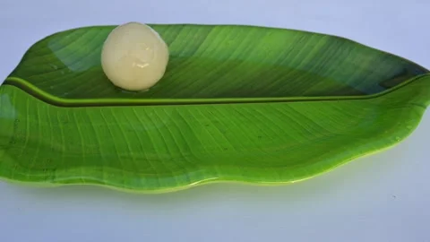 Indian Sweets Rasgulla. Vídeos de archivo 250079927
