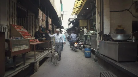 Indian traffic in Pushkar Stock Footage 111372344