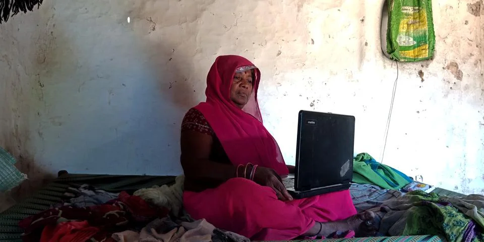 Indian villager technology learning program for digital awareness. Foto stock