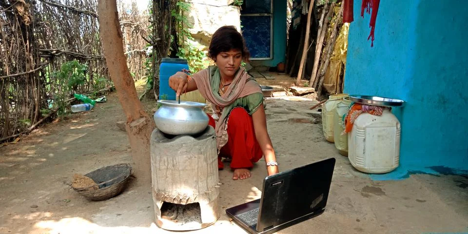 Indian villager technology learning program for digital awareness. Foto stock