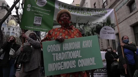 Indigenous groups protest against Amazon.com offices and colonial statues Video stock 155755782