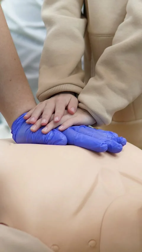 Indirect heart massage training Stock Footage 324787196