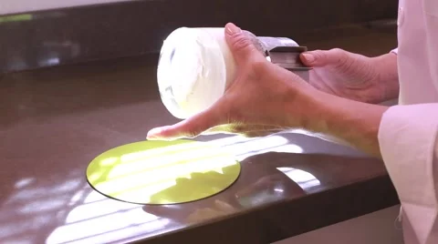 Individual cake Video stock 61886998