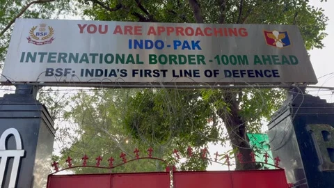 Indo pak border Stock Footage 322936107