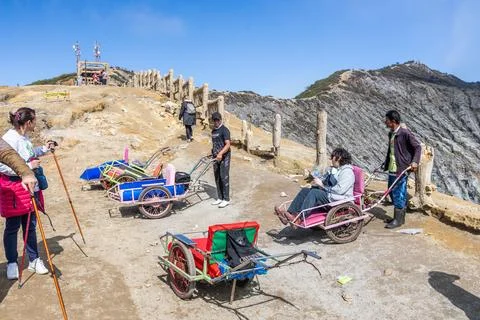 Indonesia Breathing the Same Air - On Dark Tourism and Humanity at Kawah Ijen Stock Photos