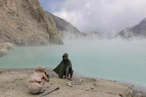 Indonesia Breathing the Same Air - On Dark Tourism and Humanity at Kawah Ijen Stock Photos