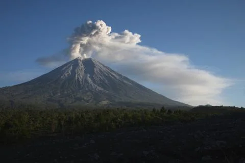 Indonesia, Java, Semeru volcano erupting Stock Photos